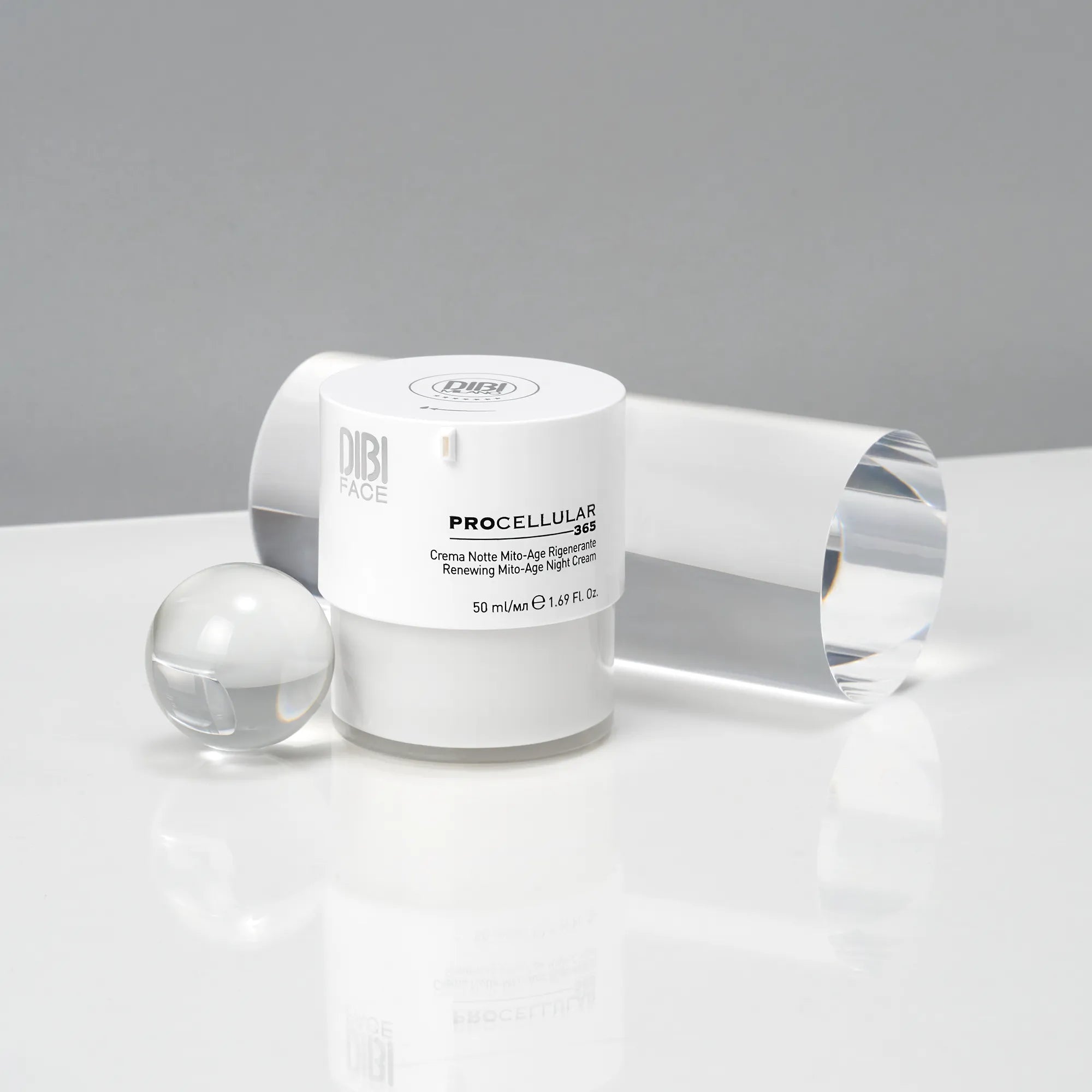 Regenerating night cream for firmer skin