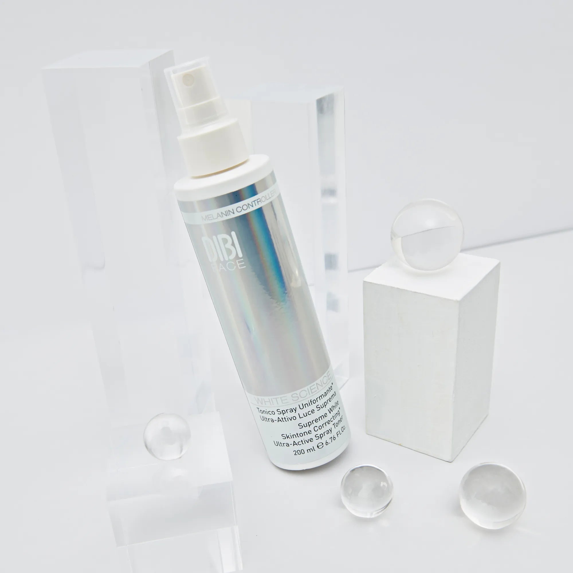 Supreme Light Ultra-Active Uniforming* Spray Tonic